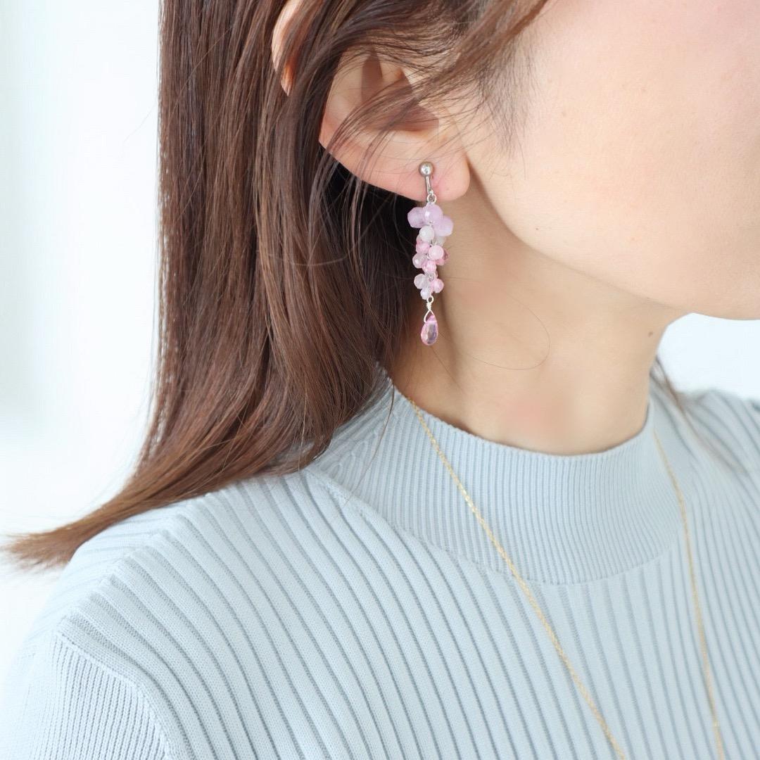 春風にゆれる桜色ピンク 天然石 フックピアス/イヤリング | 5枚目